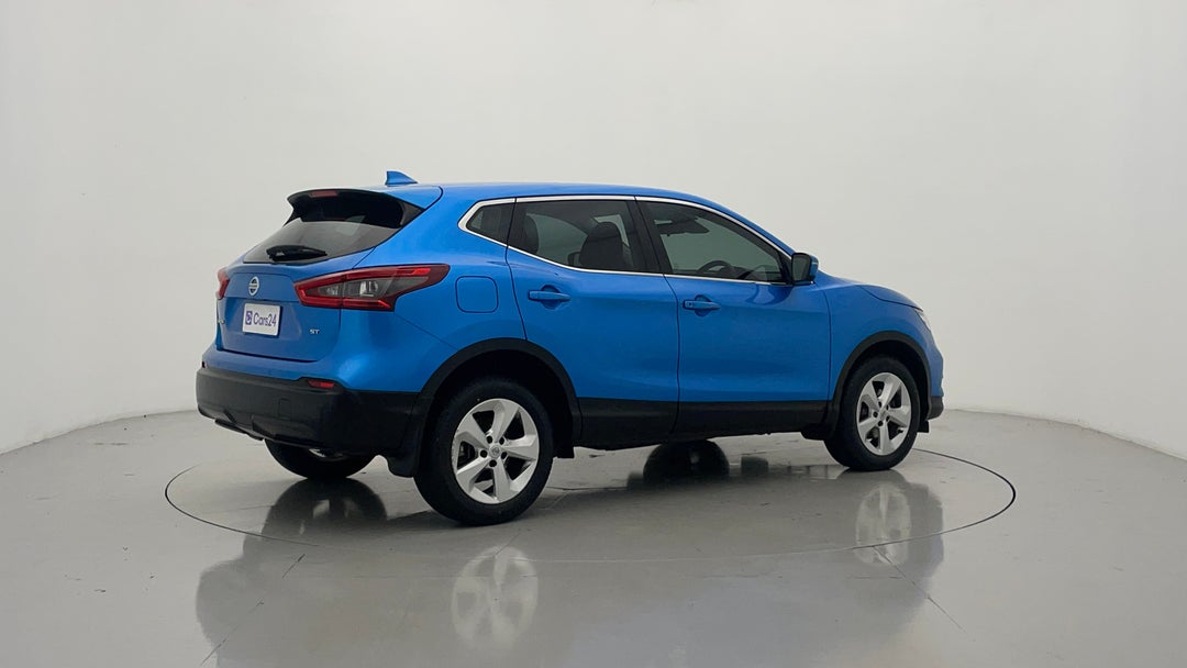 Right Back Diagonal (45- Degree) View