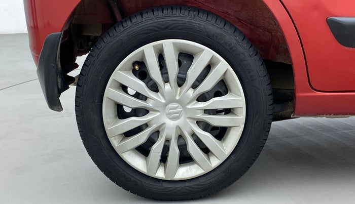 2013 Maruti Wagon R 1.0 VXI, Petrol, Manual, 45,434 km, Right Rear Wheel