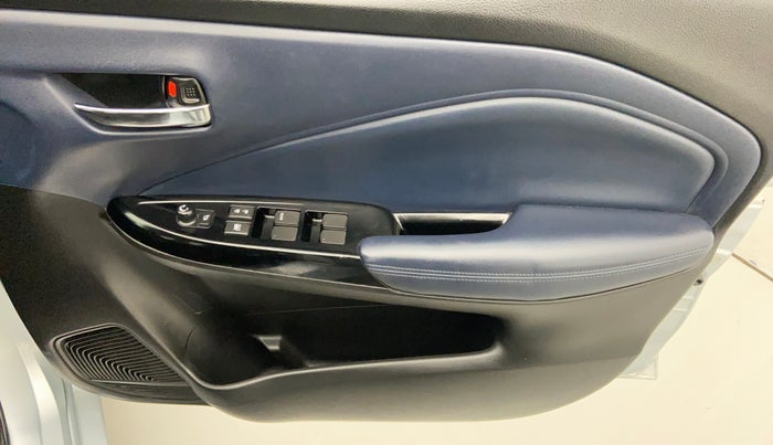 2022 Maruti Baleno ZETA CVT PETROL 1.2, Petrol, Automatic, 26,113 km, Driver Side Door Panels Control