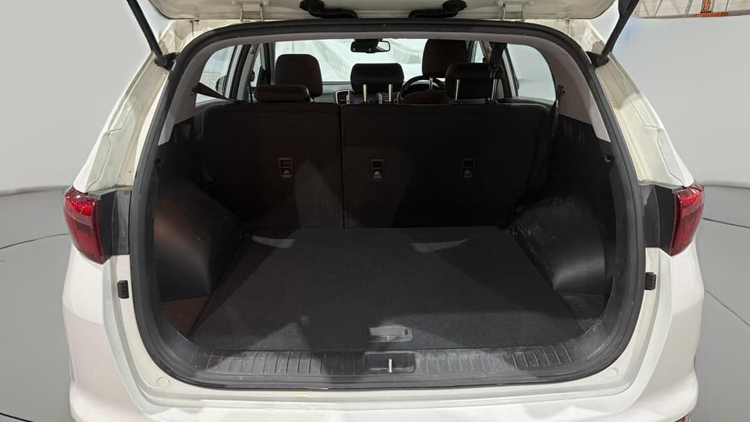2018 Kia Sportage Si Premium (FWD), Automatic, 66949 km, Boot Inside View