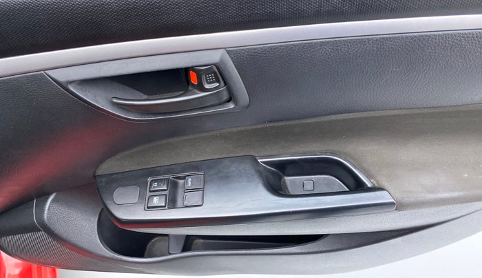 2016 Maruti Swift LXI OPT, Petrol, Manual, 46,014 km, Driver Side Door Panels Control