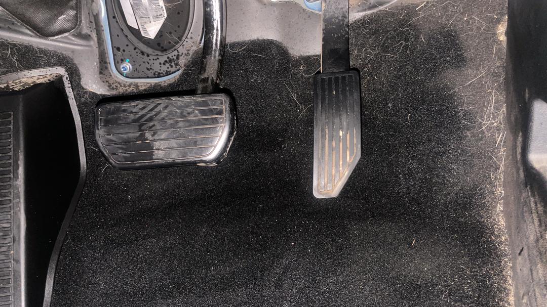 2021 GWM Ute Cannon-X (4x4), Automatic, 75654 km, Pedals and Footmat