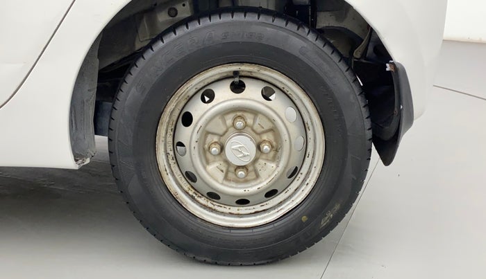 2016 Hyundai Eon ERA +, Petrol, Manual, 79,395 km, Left Rear Wheel