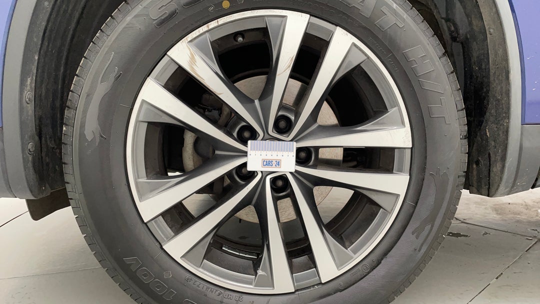 Wheels Rim Front LHS Gutter Rash