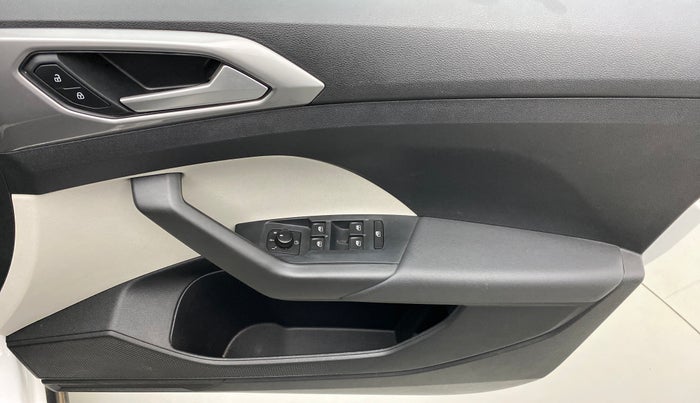 2021 Volkswagen TAIGUN GT PLUS 1.5 TSI DSG, Petrol, Automatic, 11,686 km, Driver Side Door Panels Control