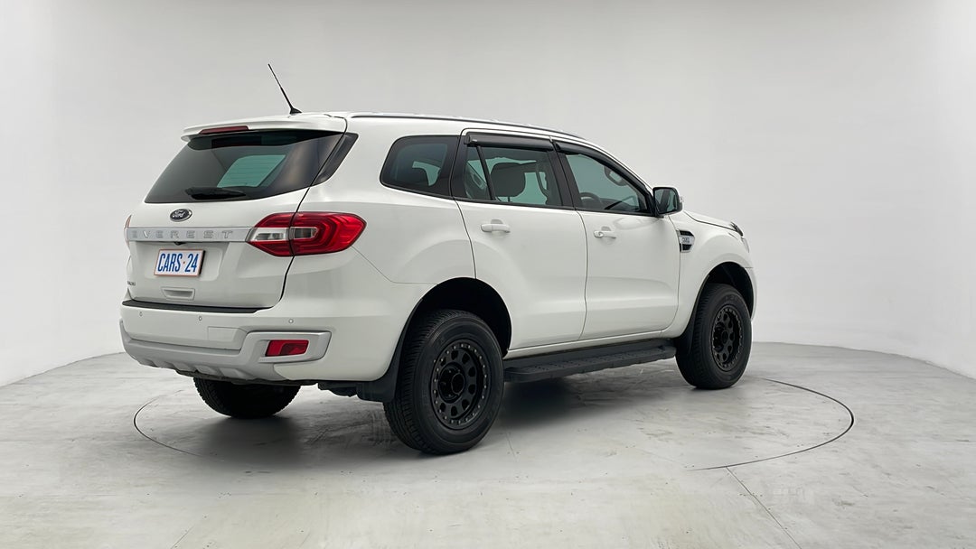 2016 Ford Everest Trend (rwd), Automatic, 84386 km, Right Back Diagonal (45- Degree) View