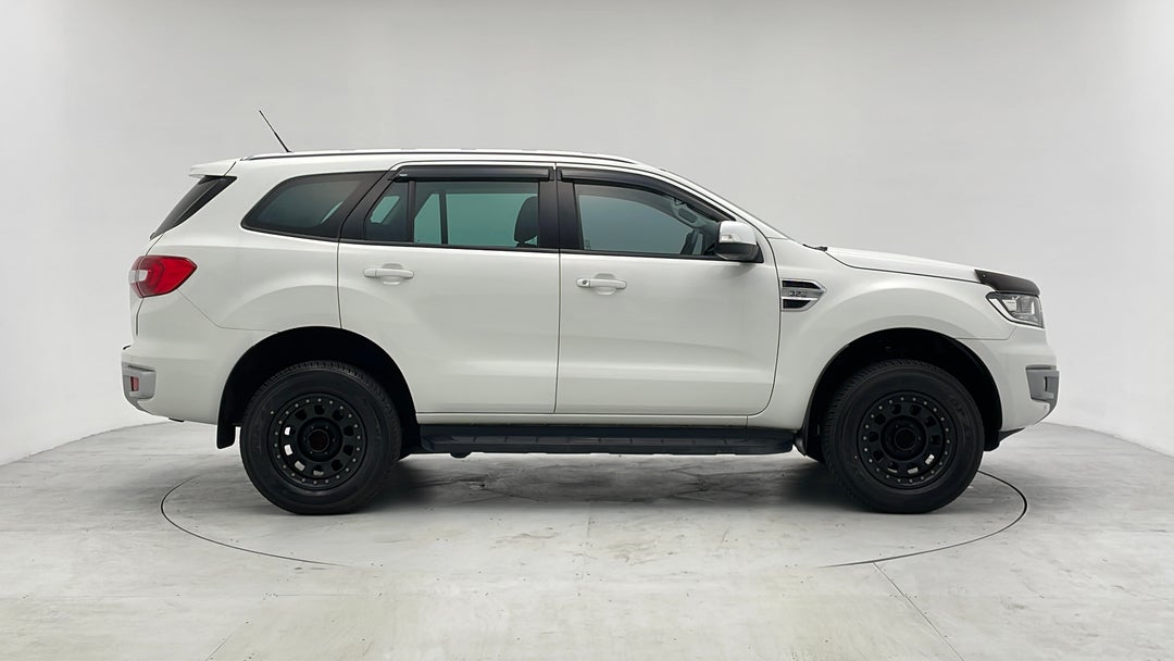 2016 Ford Everest Trend (rwd), Automatic, 84386 km, Right Side View
