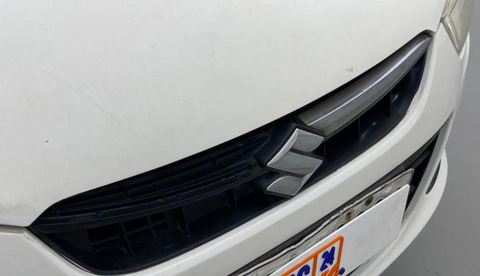 2017 Maruti Alto K10 VXI P, CNG, Manual, 53,519 km, Front bumper - Chrome strip damage