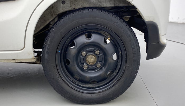 2017 Maruti Alto K10 VXI P, CNG, Manual, 53,519 km, Left Rear Wheel