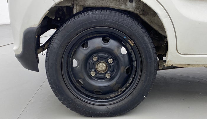 2017 Maruti Alto K10 VXI P, CNG, Manual, 53,519 km, Right Rear Wheel
