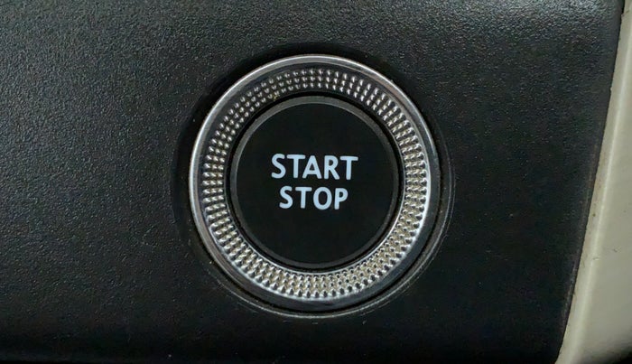 2020 Renault TRIBER 1.0 RXZ, Petrol, Manual, 32,702 km, push start button