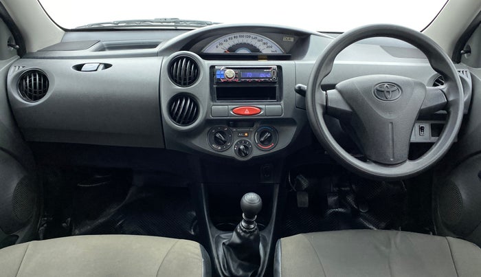 2012 Toyota Etios Liva GD, Diesel, Manual, 1,40,512 km, Dashboard