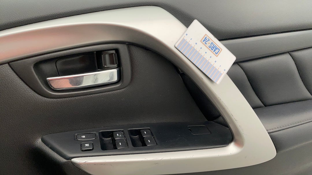 Door Interior Front RHS Wear