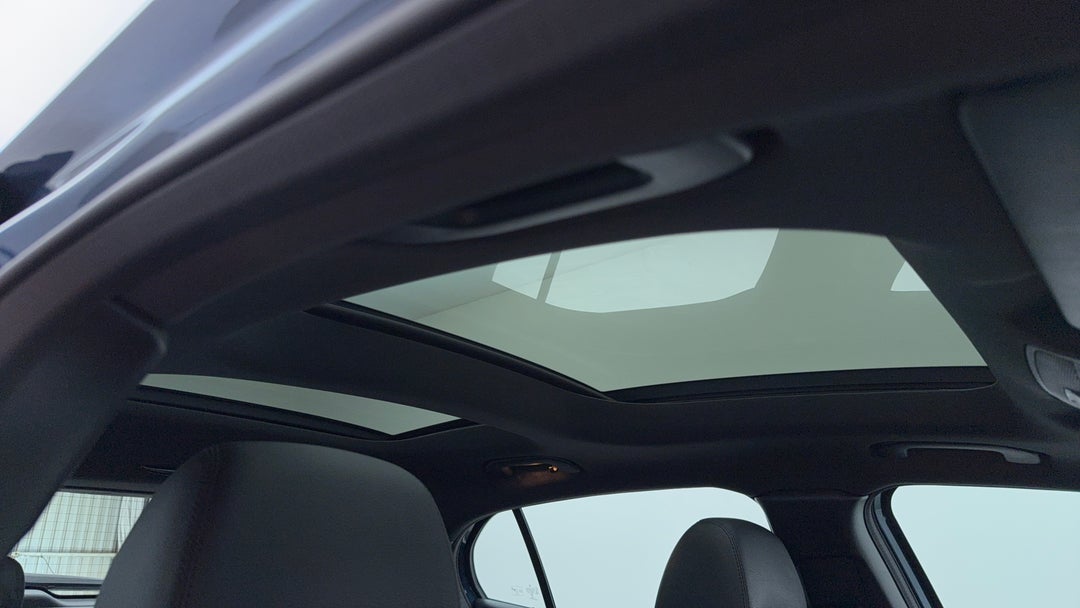 Interior Sunroof/Moonroof