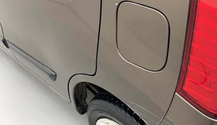 2014 Maruti Wagon R 1.0 LXI CNG, CNG, Manual, 75,760 km, Left quarter panel - Paint has minor damage
