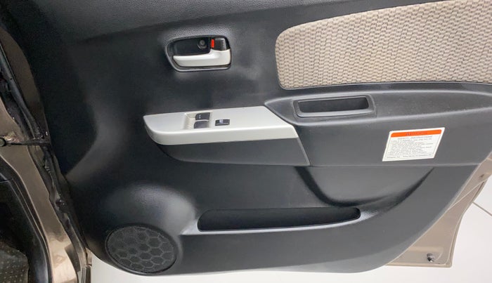 2014 Maruti Wagon R 1.0 LXI CNG, CNG, Manual, 75,760 km, Driver Side Door Panels Control