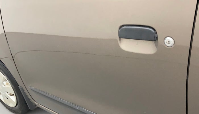 2014 Maruti Wagon R 1.0 LXI CNG, CNG, Manual, 75,760 km, Front passenger door - Paint has faded