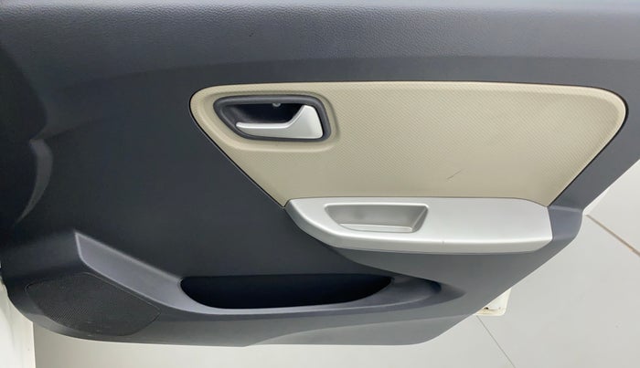 2018 Maruti Alto K10 VXI P, Petrol, Manual, 20,259 km, Driver Side Door Panels Controls