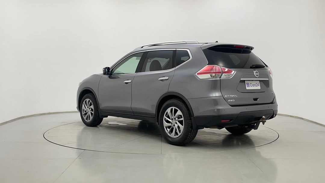 Left Back Diagonal (45- Degree) View