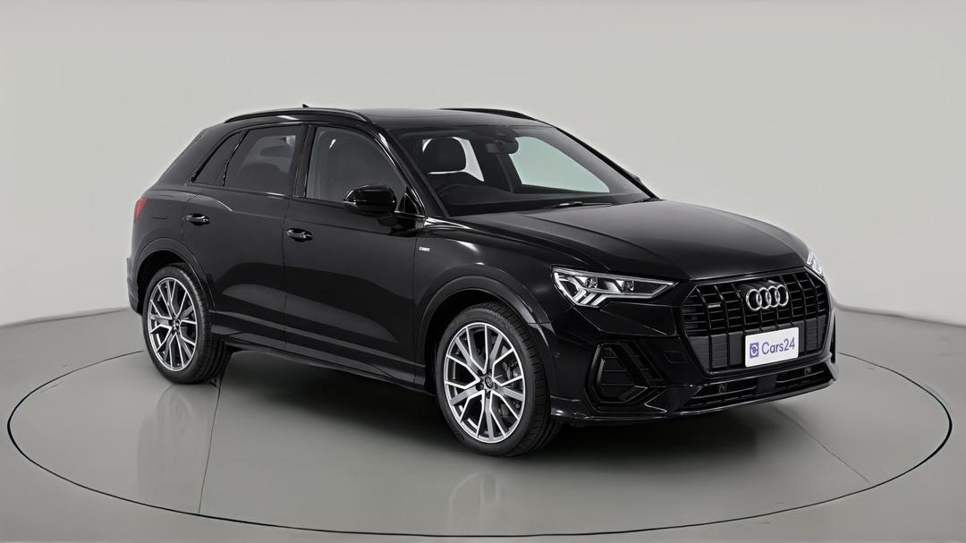 2020 Audi Q3 40 Tfsi Quattro S Line, Automatic, 62256 km, Right Front Diagonal (45- Degree) View