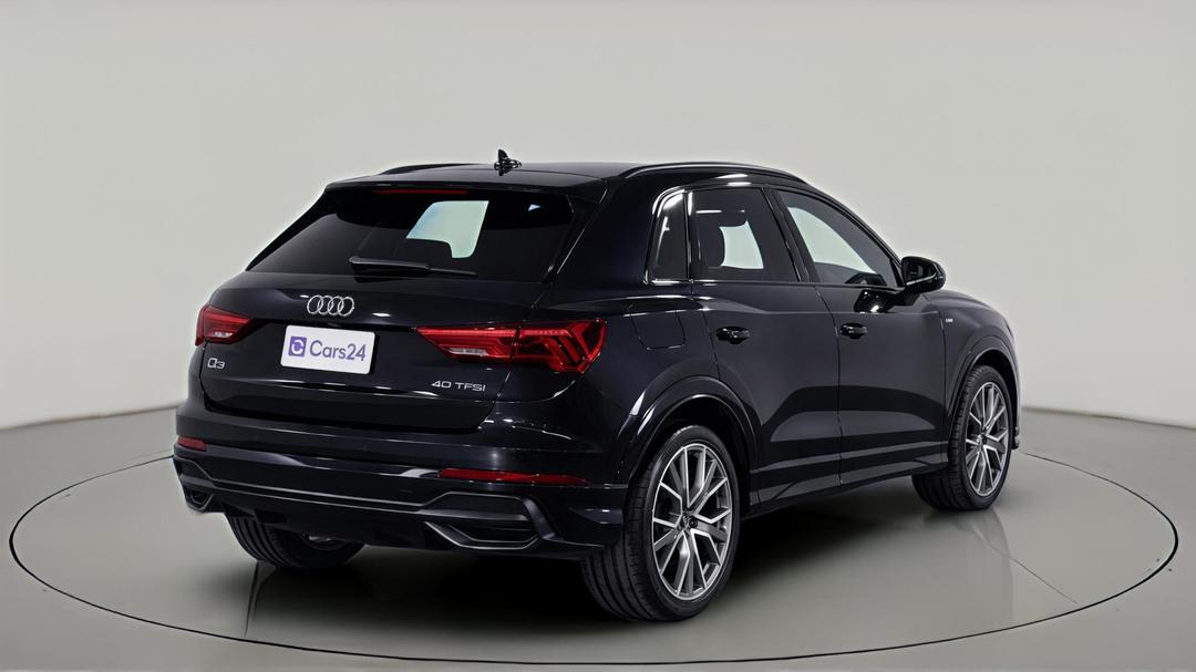 2020 Audi Q3 40 Tfsi Quattro S Line, Automatic, 62256 km, Right Back Diagonal (45- Degree) View