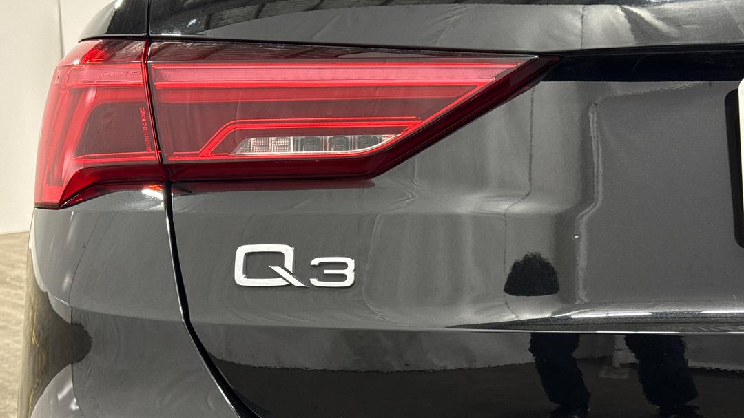 2020 Audi Q3 40 Tfsi Quattro S Line, Automatic, 62256 km, Badge (Boot Left Side)