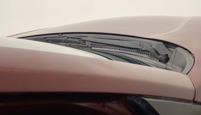 2017 Honda BR-V 1.5L I-VTEC S, Petrol, Manual, 37,073 km, Right A pillar - Slightly dented