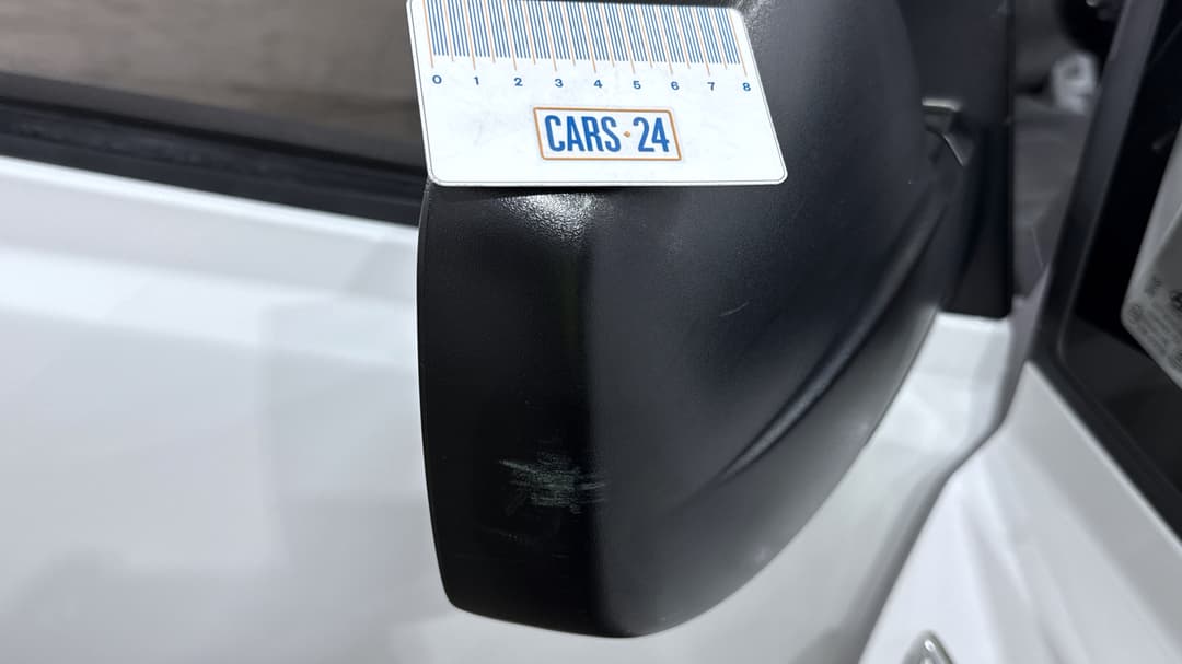2020 Hyundai Iload 6s Twin Swing, Automatic, 101833 km, Side Mirrors Housing RHS Scratch