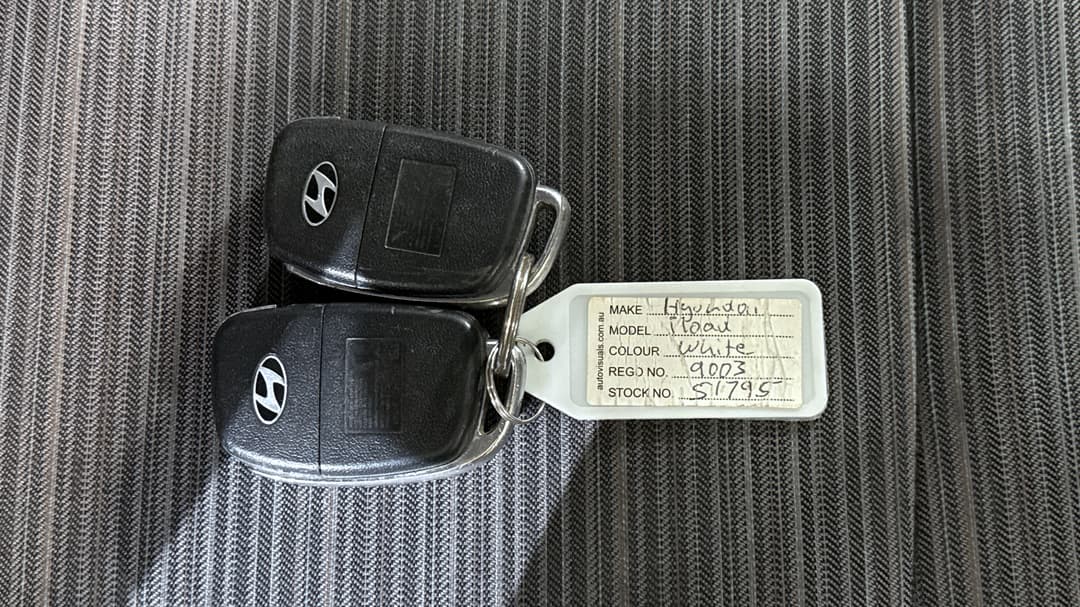 2020 Hyundai Iload 6s Twin Swing, Automatic, 101833 km, Key Close-up