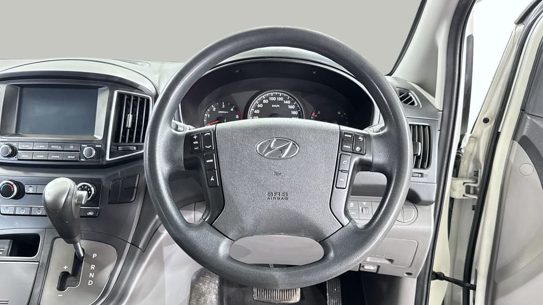 2020 Hyundai Iload 6s Twin Swing, Automatic, 101833 km, Steering Wheel Close-up