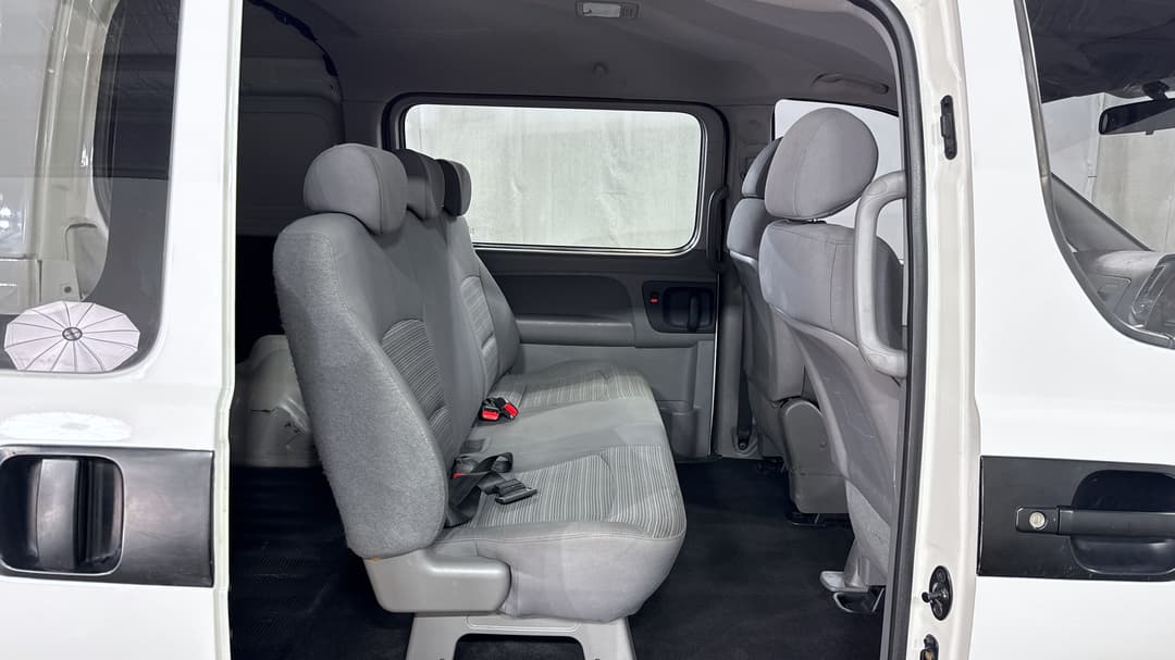 2020 Hyundai Iload 6s Twin Swing, Automatic, 101833 km, Right Side Rear Door Cabin View