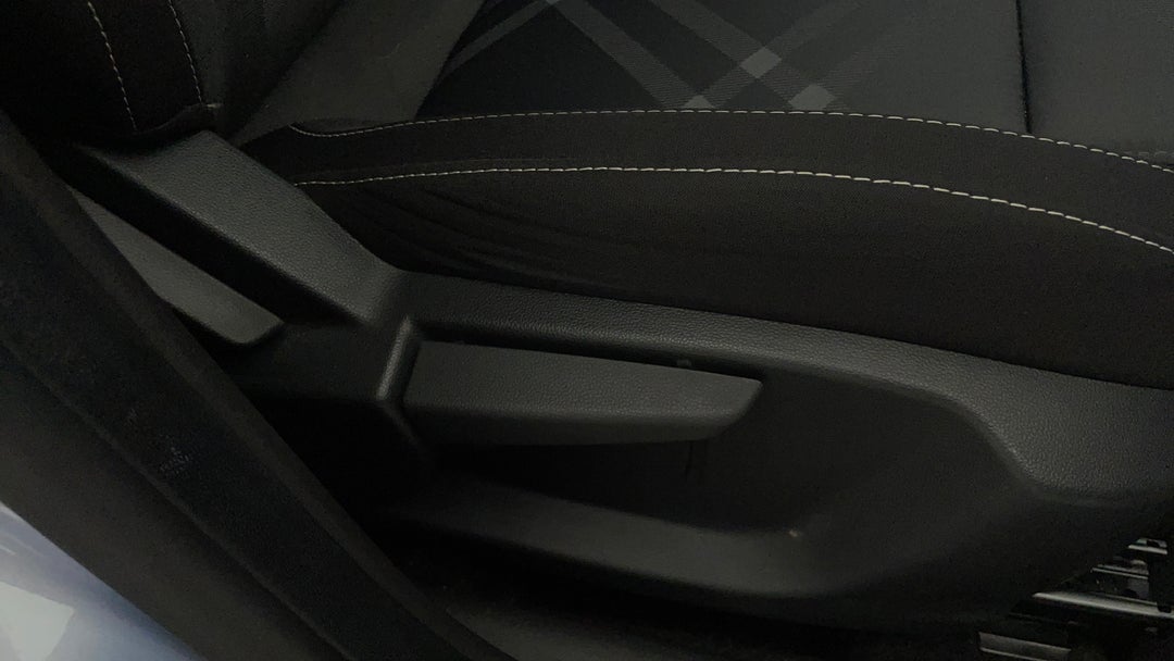 2023 MG Mg3 Auto Core, Automatic, 32573 km, Drivers Side Adjustment Panel