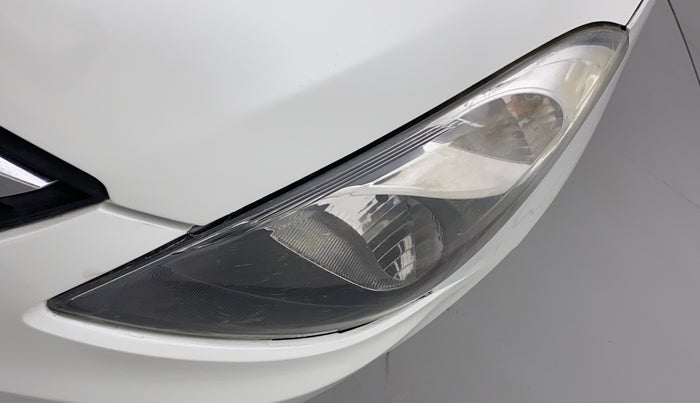 2015 Maruti Swift Dzire VDI, Diesel, Manual, 1,16,617 km, Left headlight - Faded