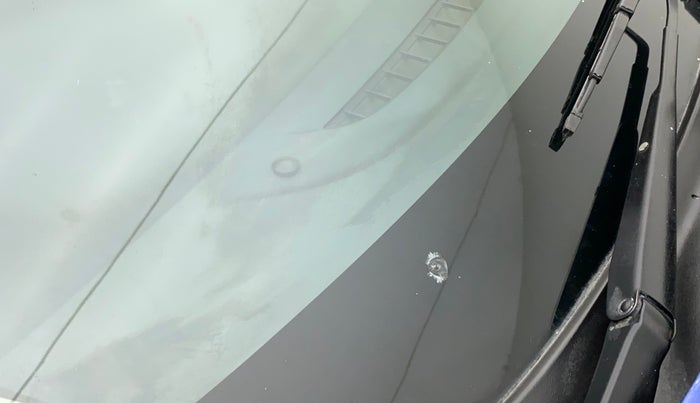 2017 Maruti Baleno ZETA PETROL 1.2, Petrol, Manual, 69,227 km, Front windshield - Minor spot on windshield