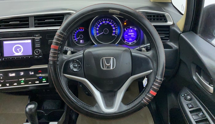 2017 Honda Jazz 1.2 V AT, Petrol, Automatic, 31,057 km, Steering Wheel Close Up