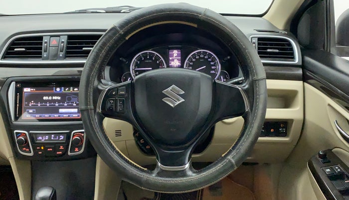 2016 Maruti Ciaz ZXI+ AT, Petrol, Automatic, 1,03,298 km, Steering Wheel Close Up