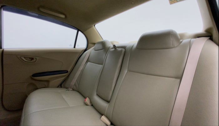 2016 Honda Amaze 1.2L I-VTEC S, Petrol, Manual, 51,836 km, Right Side Rear Door Cabin
