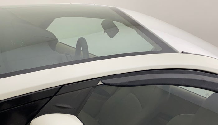 2016 Honda Amaze 1.2L I-VTEC S, Petrol, Manual, 51,836 km, Left A pillar - Paint is slightly faded