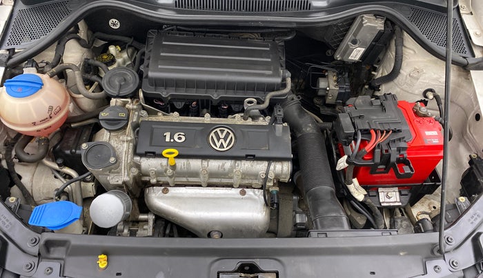 2017 Volkswagen Vento HIGHLINE PETROL, Petrol, Manual, 42,829 km, Open Bonet