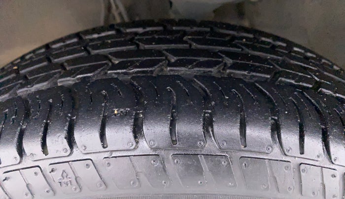 2019 Maruti Alto K10 VXI P, Petrol, Manual, 6,035 km, Left Front Tyre Tread