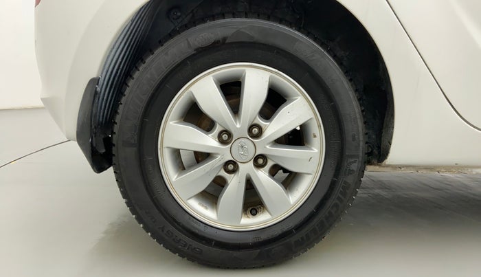 2014 Hyundai i20 SPORTZ 1.2 VTVT, Petrol, Manual, 59,007 km, Right Rear Wheel