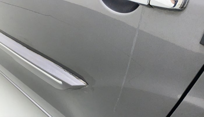 2014 Maruti Ertiga ZXI, Petrol, Manual, 54,811 km, Rear left door - Minor scratches
