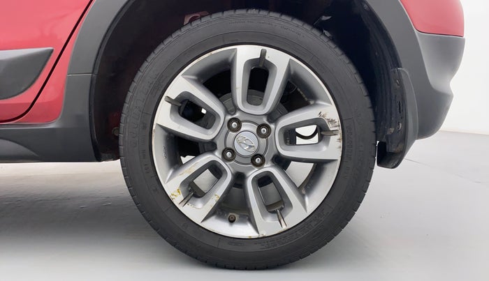 2017 Hyundai i20 Active 1.2 S, Petrol, Manual, 29,537 km, Left Rear Wheel