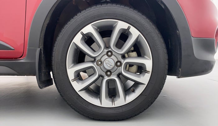 2017 Hyundai i20 Active 1.2 S, Petrol, Manual, 29,537 km, Right Front Wheel