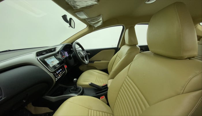 2021 Honda City V MT PETROL, Petrol, Manual, 11,035 km, Right Side Front Door Cabin
