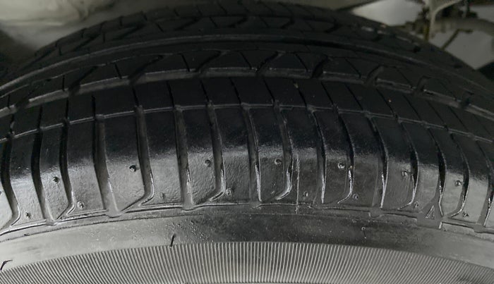 2021 Honda City V MT PETROL, Petrol, Manual, 11,035 km, Right Rear Tyre Tread