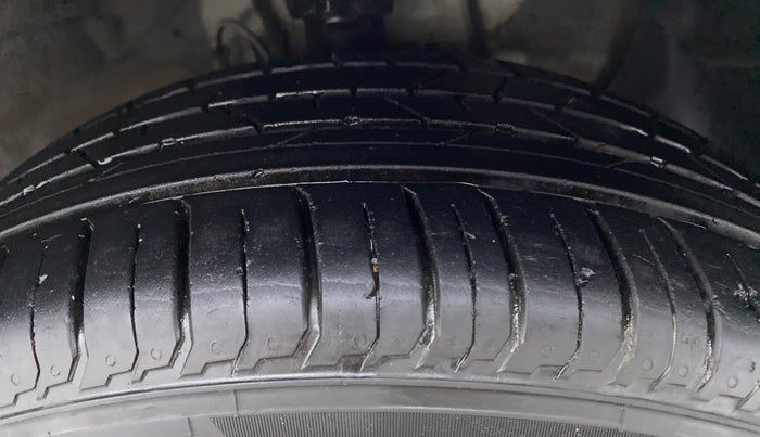 2017 Hyundai Elite i20 1.4 CRDI ASTA (O), Diesel, Manual, 96,621 km, Right Front Tyre Tread