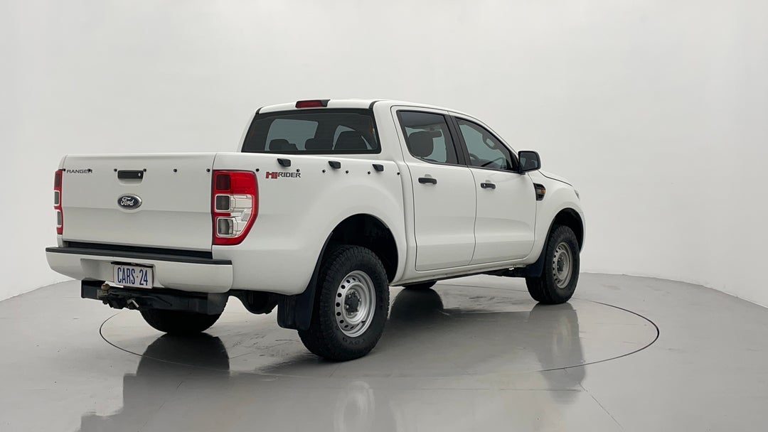 Right Back Diagonal (45- Degree) View