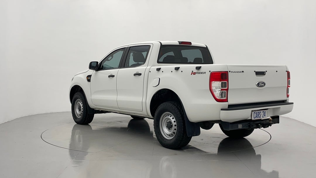 Left Back Diagonal (45- Degree) View