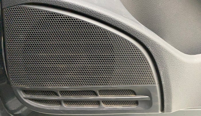2015 Volkswagen Polo COMFORTLINE 1.2L, Petrol, Manual, 68,248 km, Speaker